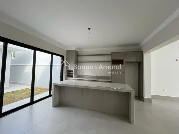 Imagem Belíssima casa nova térrea com 3 quartos (todos suítes), em terreno de 372 m², no Condomínio Fi...