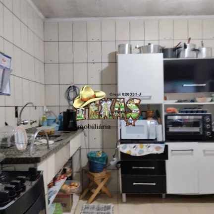 Imagem CASA TÉRREA ANTIGA Á VENDA - METRO ITAQUERA