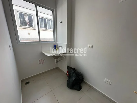 Imagem Apartamento em Cambé com 2 quartos, 45m², 1 vaga coberta, lazer completo com piscinas, áreas gourmet, salão de festas e portaria 24h