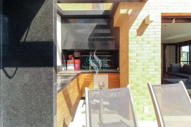 Imagem Cobertura Duplex Mobiliada à venda em Jardim Paulista - São Paulo/SP.