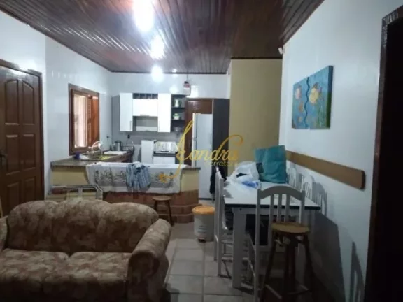 Imagem Casa duas quadras do mar venda ou locação de temporada com 03 dormitórios