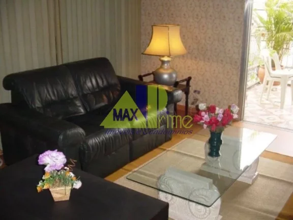 Imagem Imperdível: Casa de 4 quartos no Tatuapé, São Paulo-SP, com 450m² e 4 vagas de garagem!