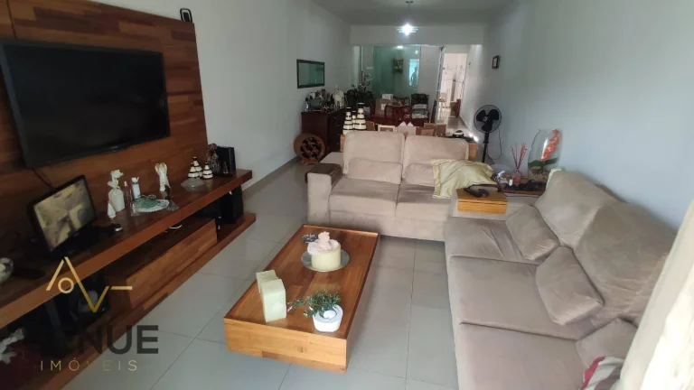 Imagem Sobrado com 3 dormitórios à venda, 200 m² por R$ 740.050,00 - Cidade Patriarca - São Paulo/SP
