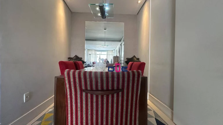 Imagem Apartamento com 3 dormitórios à venda, 125 m² por R$ 795.000 - Gonzaga - Santos/SP