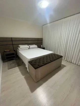 Imagem Geminado mobiliado com 3 dormitórios sendo 1 suíte e 2 vagas - Vila Nova | Joinville/SC
