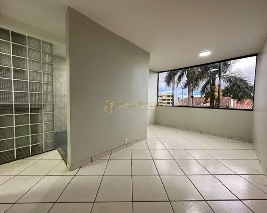 Imagem QI 10 COM 2 QUARTOS E VAGA DE GARAGEM!!!