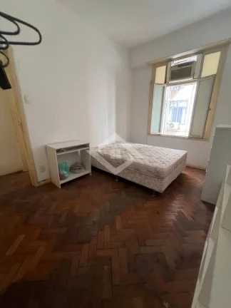 Imagem Apartamento tipo 3 Quartos original em Copacabana | Silêncio e Conforto