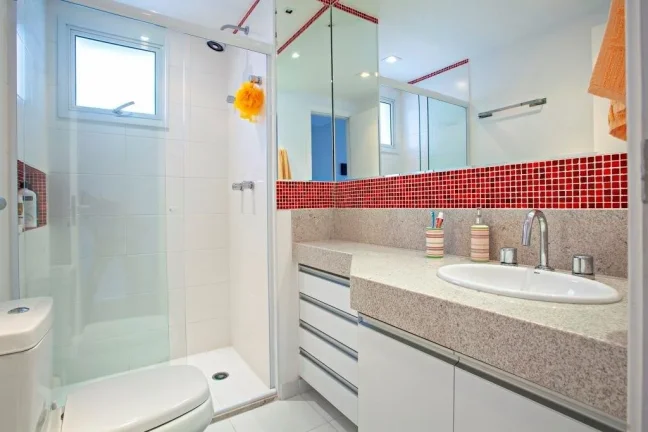 Imagem Apartamento 258M², 3Q, 3 Suítes, 2 Salas, 5 Banheiros, 4 Vagas, Varanda Gourmet, Academia, Piscinas, Churrasqueira, Salão de Festas e Jogos, Depósito.