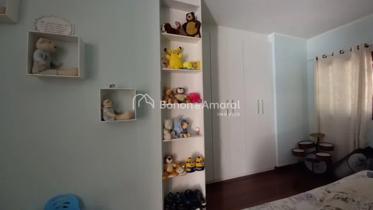 Imagem Linda casa em uma região de muito verde e tranquilidade, bolsão de chácaras perto da entrada de V...