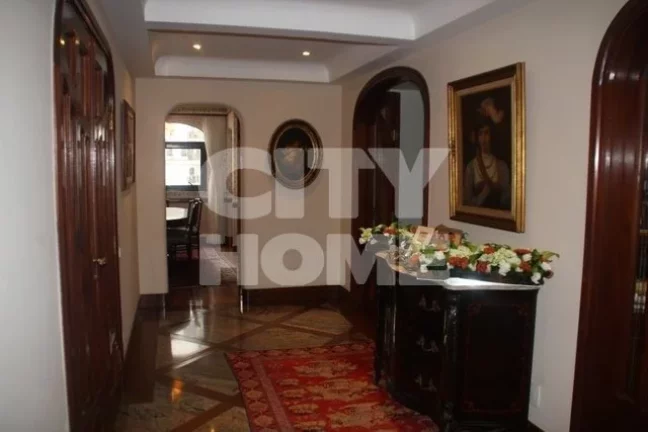 Imagem Excelente apartamento com incríveis 450m2, 4 dormitórios ( 4 suítes ), 6 banheiros, living para 3...