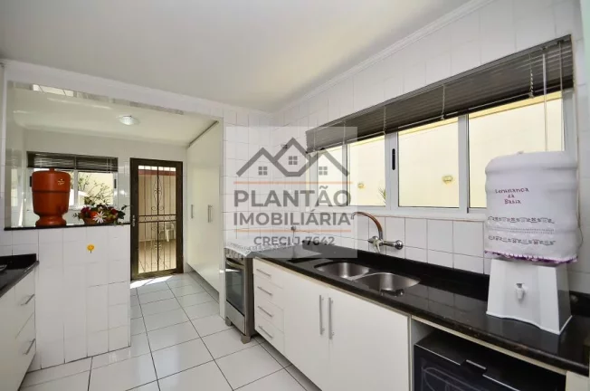 Foto do imóvel: Sobrado a Venda no bairro Boa Vista - Curitiba, PR