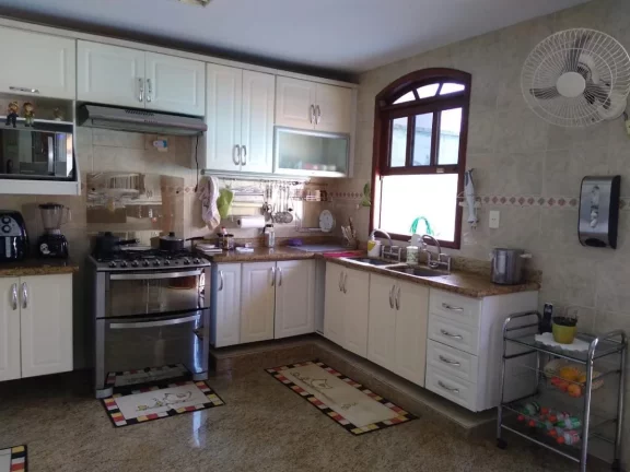 Imagem Casa Duplex para Venda em Rio de Janeiro, Jacarepaguá, 4 dormitórios, 4 suítes, 5 banheiros, 3 vagas