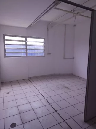 Imagem Galpão à venda, 397 m² por R$ 700.000,00 - Vila Bartira - Itaquaquecetuba/SP