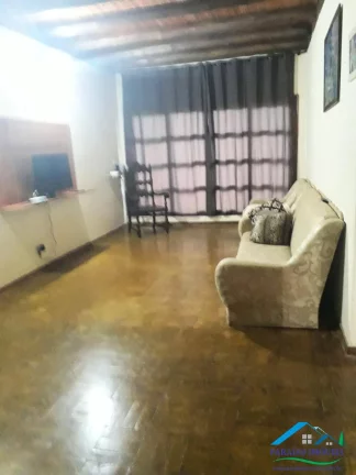 Imagem Oportunidade única: Casa no centro com 2 pisos independentes.