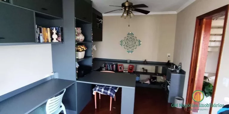 Imagem Cond. Jd Algarve – 3 sts, jardim, piscina, salão multiuso e escritório!