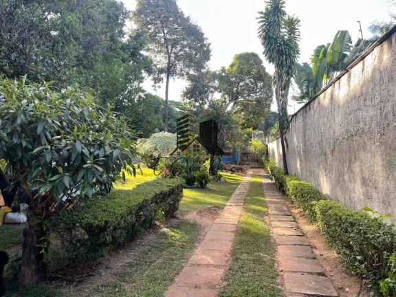 Imagem Casa de 2 Quartos, Bairro Braúnas