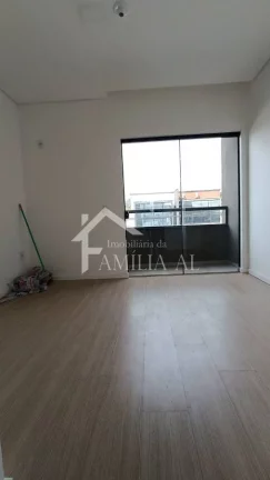 Imagem Geminado com 81m² e 2 suítes no Iririú