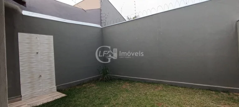 Imagem Casa à Venda em Campo Grande-MS 3 quartos, 1 suíte, 1 sala, 3 vagas de garagem, 98m² - Vila Santo Amaro!