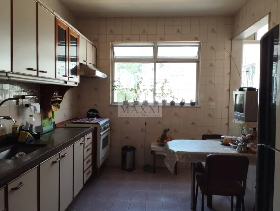Imagem Condomínio Edificio Solar Torrao - Vendo Apartamento com três quartos - Tijuca, Rio de Janeiro/RJ