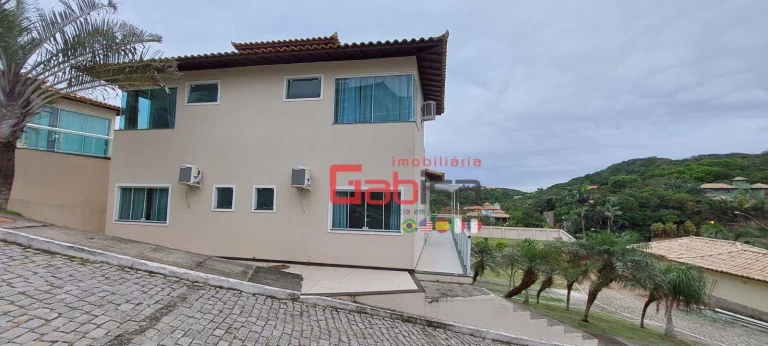 Imagem Casa com 4 dormitórios à venda, 220 m² por R$ 2.500.000,00 - Brava - Armação dos Búzios/RJ