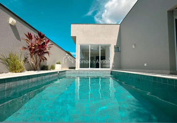 Imagem Maravilhosa casa térrea, acabamento de primeira, com 3 suítes todas com armários e ar condicionad...