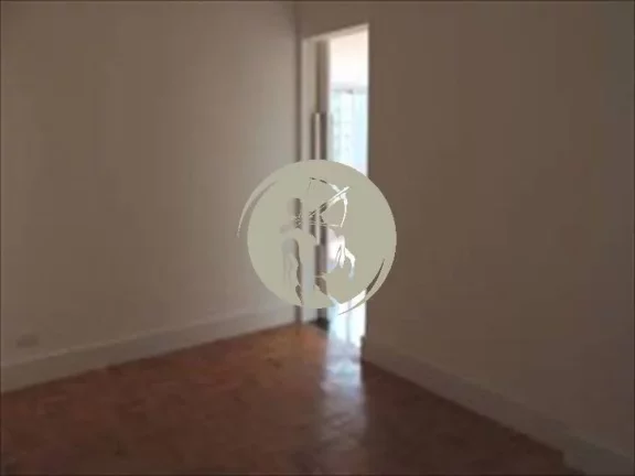 Imagem OPORTUNIDADE AMPLO E TOTALMENTE REFORMADO! O APARTAMENTO ACABA DE PASSAR POR UMA REFORMA COMPLETA, Q...