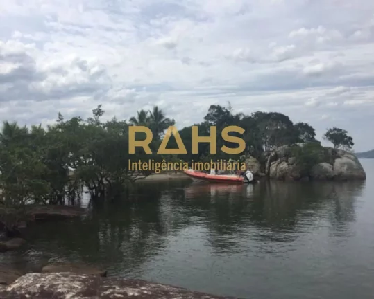 ILHA DA MURTA BAIA DA BABITONGA (Cliente analisa pegar outros imóveis como parte de pagamento). Cas...