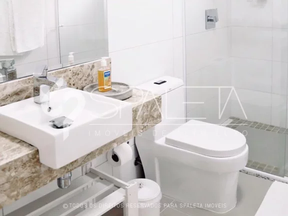Imagem Oásis de Luxo: Casa térrea com piscina, sauna e píer privativo à venda no condomínio Marina Guarujá