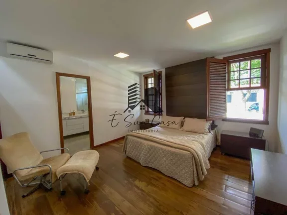 Imagem Casa de 5 Quartos no Bairro Bandeirantes
