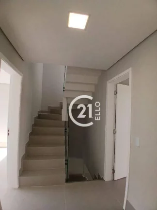 Imagem Sobrado à venda, 176 m² por R$ 2.890.000,00 - Camburi - São Sebastião/SP