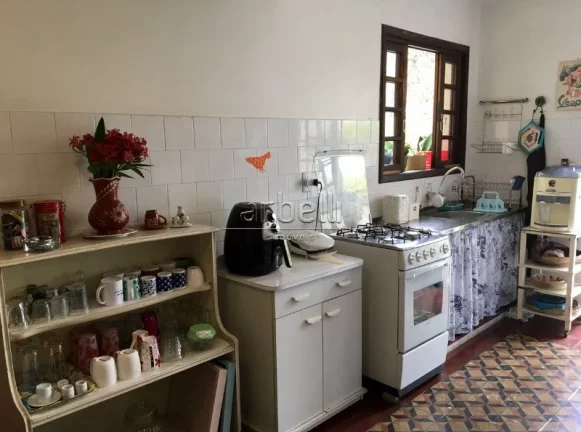 Imagem Casa estilo loft, com 110 m² e área total de 70 m², 01 dormitório, sala dois ambientes, banheiro...