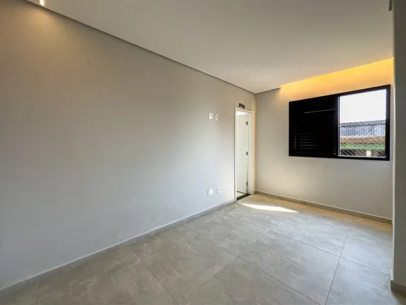 Imagem APARTAMENTO COM 232 m² - TUPI - PRAIA GRANDE SP