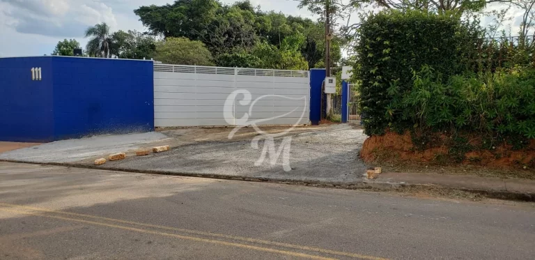 Imagem Chácara com 5.000 m² em Medeiros
