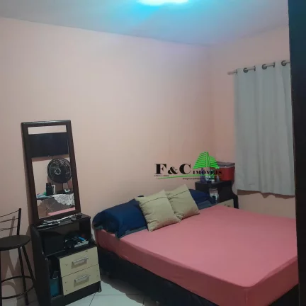Imagem Casa para Venda em Limeira, Parque Pompeu, 3 dormitórios, 2 banheiros, 3 vagas