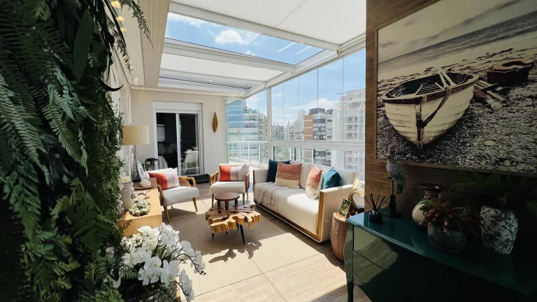 Imagem Cobertura Penthouse Finamente Decorada à Venda na Riviera de São Lourenço!
