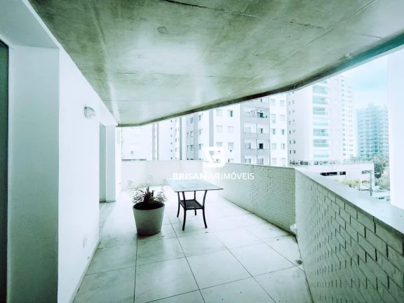 Imagem PITANGUEIRAS- LOCALIZAÇÃO PRIVILEGIADA , 164,48 M² ÚTEI , 02 VAGAS DE GARAGEM NO PRÉDIO , MARAVILHOSA ÁREA DE LAZER.