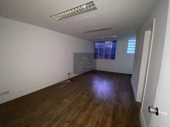 Imagem Conjunto Comercial com 135m² no Itaim bibi