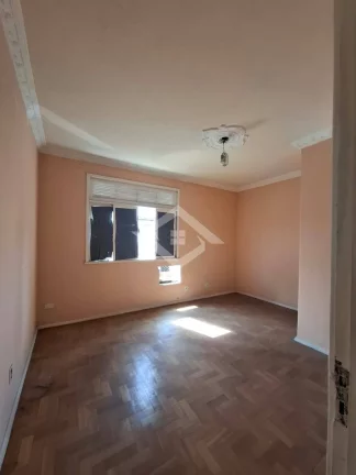 Imagem Apartamento tipo casa em vila na praça Seca, 2 quartos 91m2