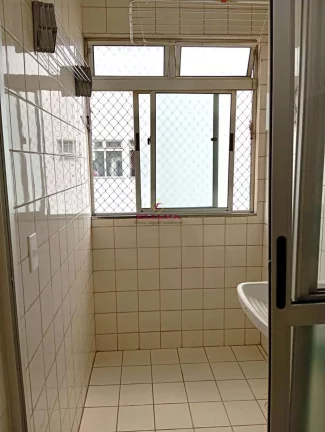 Imagem Apartamento à venda em São Paulo, Vila Cruz das Almas, com 2 quartos, 50m²