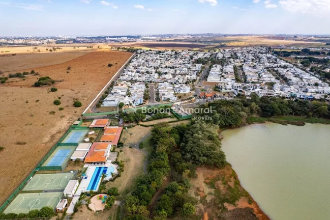 Imagem Oportunidade Única! Terreno com 300m² à Venda em um dos Melhores Condomínios de Paulínia.

Este...