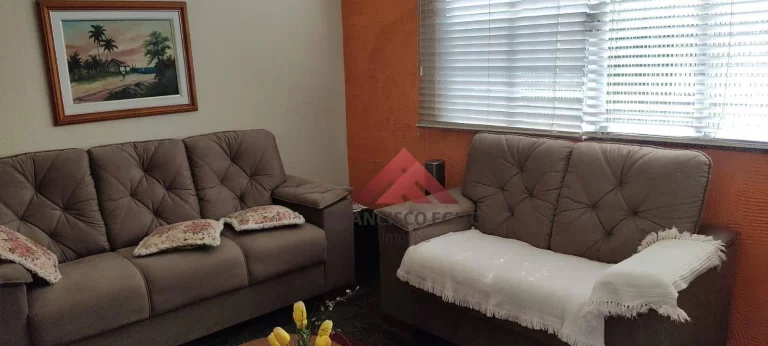 Imagem Casa com 3 dormitórios à venda, 90 m² por R$ 370.000,00 - Santa Rosa - Niterói/RJ