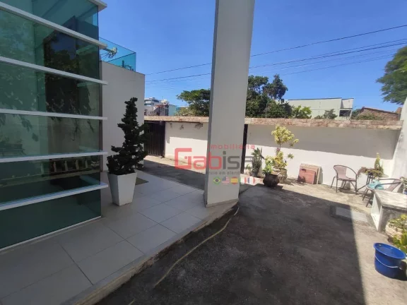 Imagem Casa com 3 dormitórios à venda, 480 m² por R$ 1.400.000,00 - Braga - Cabo Frio/RJ