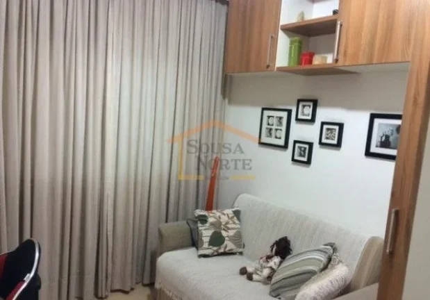 Imagem Lindo apartamento, 2 dormitórios, sendo 1 suíte, ambos com armários, sala 2 ambientes, sacada, co...