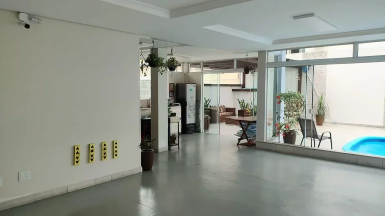 Imagem Casa / Sobrado para Venda em Palhoça / SC no bairro Pagani