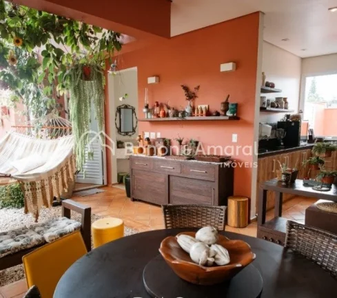 Imagem Maravilhosa casa com uma área de lazer incrível, um sonho de lugar para apreciar com a família e ...