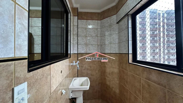 Imagem Apartamento à venda, 52 m² por R$ 350.000,00 - Vila Guilhermina - Praia Grande/SP