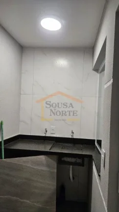 Imagem Sobrado com 3 dormitórios, sendo 1 suíte, lavabo, 2 banheiros e garagem para 2 veículos. Os ambie...