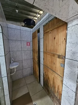 Imagem Galpão para Locação em Ribeirão Pires / SP no bairro 4º Divisão