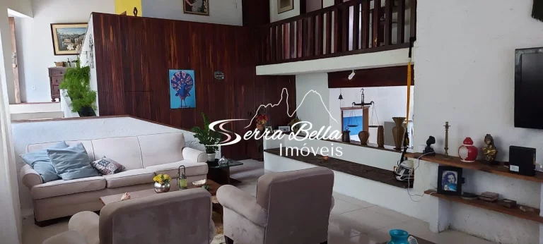 Imagem Casa com 3 dormitórios à venda, 250 m² por R$ 1.020.000 - Parque do Ingá - Teresópolis/RJ