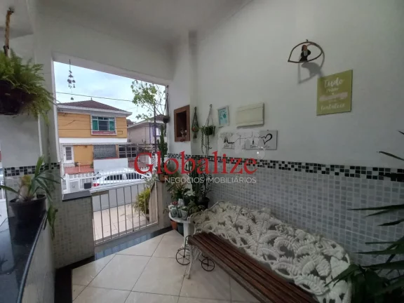 Imagem CASA 03 DORMITÓRIOS 01 SUÍTE 02 VAGAS QUINTAL PISCINA E CHURRASQUEIRA NO JABAQUARA NÃO ACEITA FINANC